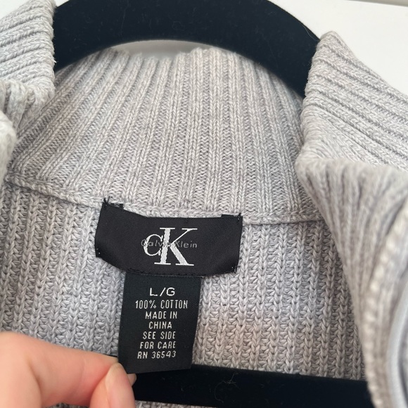 Calvin Klein quarter zip sweater - Picture 5 of 5